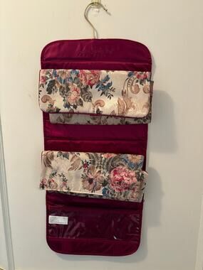 Vintage 1980s/90s Freedom Jewelry Bag Floral Tapestry Hanging Travel Organizer
